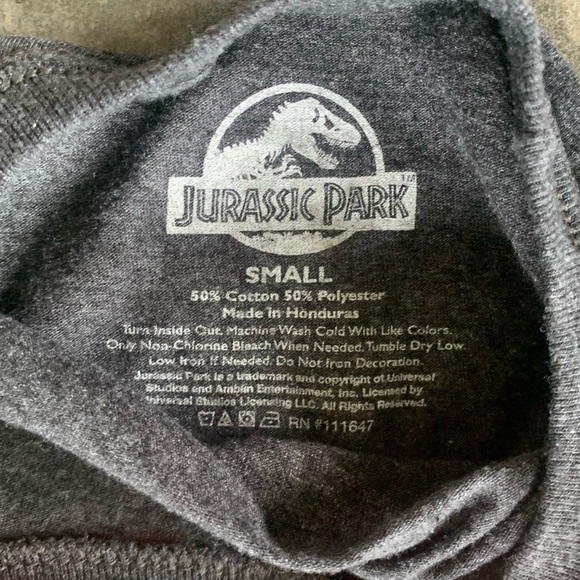 Jurassic Park Main Logo Shirt Small Tshirt Movie Tee Dark Gray - Picture 3 of 5